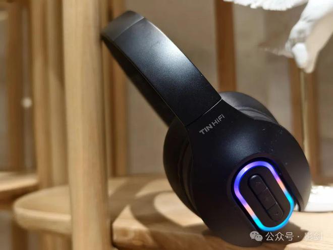 s体验感悟玩游戏、看电影配这款耳机不会选错米乐m6网站TINHIFI Chrono(图3)