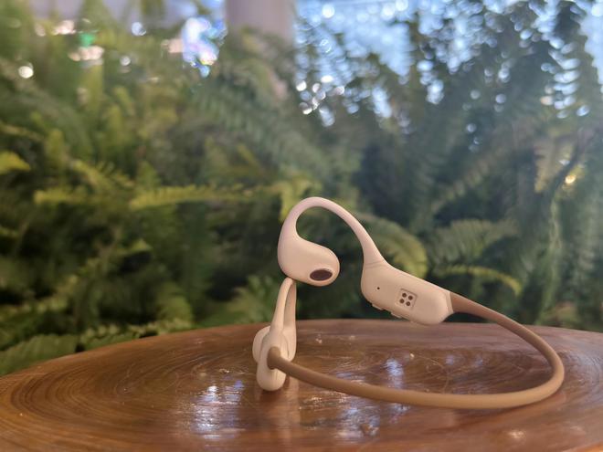 传导耳机评测：运动耳机市场的新亮点m6米乐南卡Runner Air气(图5)